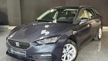 Cinzento Usado 2022 Seat Leon ST Carrinha | € 19.900 (Preço justo)