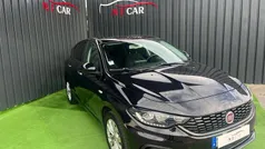 Preto Usado 2019 Fiat Tipo Lounge Sedan | € 10.900 (Preço justo)