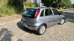 Cinza Usado 2005 Opel Corsa Sedan | € 1.950 (Preço justo)