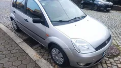Usado 2005 Ford Fiesta Citadino | € 4.950 (Preço justo)