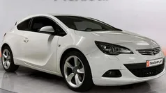 Branco Usado 2012 Opel Astra GTC | € 11.890