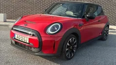 Vermelho Usado 2022 Mini Cooper SE Hatch Citadino | € 19.900 (Preço justo)