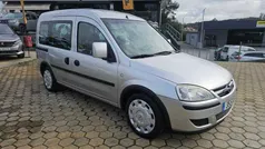 Cinzento Usado 2007 Opel Combo Monovolume | € 6.450