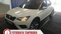 Branco Usado 2019 Seat Arona Style SUV | € 14.990 (Preço justo)