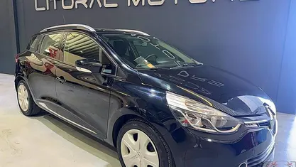 Preto Usado 2015 Renault Clio IV Carrinha | € 7.850 (Preço justo)