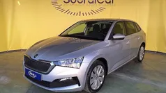Cinzento Usado 2022 Skoda Scala Citadino | € 18.000 (Preço justo)