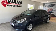 Cinza Usado 2015 Kia Rio Citadino | € 9.990 (Preço justo)