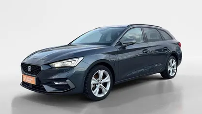 Usado Seat Leon ST 204 HP (150 kW) 2023 Cinzento Carrinha