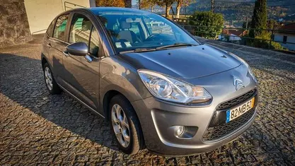 Cinzento Usado 2011 Citroën C3 Citadino | € 6.250 (Preço justo)