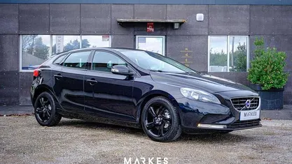 Usado Volvo V40 115 HP (84 kW) 2015