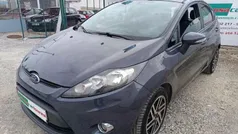 Cinza Usado 2012 Ford Fiesta Titanium Citadino | € 7.250 (Preço justo)