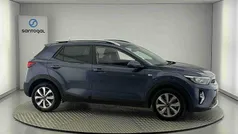 Azul Usado 2024 Kia Stonic SUV | € 17.990 (Preço justo)