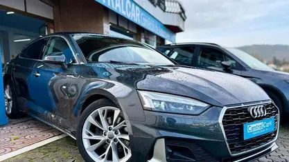 Usado Audi A5 Sportback Advanced 163 HP (119 kW) 2020 Cinzento Citadino