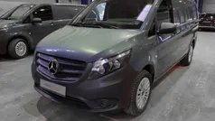 Cinzento Usado 2021 Mercedes e-Vito Monovolume | € 21.990 (Preço justo)