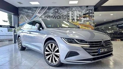 Cinzento Usado 2021 VW Arteon | € 24.880 (Bom preço)