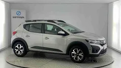 Cinzento Usado 2024 Dacia Sandero Citadino | € 17.290 (Preço justo)