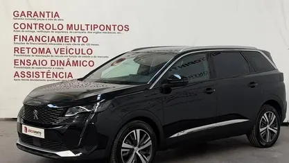 Usado 2023 Peugeot 5008 Allure SUV | € 31.500 (Preço justo)