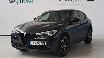 Usado Alfa Romeo Stelvio Sprint 190 HP (139 kW) 2023 SUV
