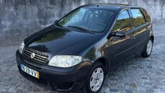 Preto Usado 2003 Fiat Punto Citadino | € 1.690 (Preço justo)