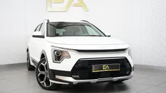 Branco Usado 2023 Kia Niro SUV | € 28.980 (Preço justo)