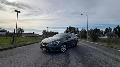 Cinzento Usado 2020 Renault Mégane GrandTour Carrinha | € 15.500 (Bom preço)