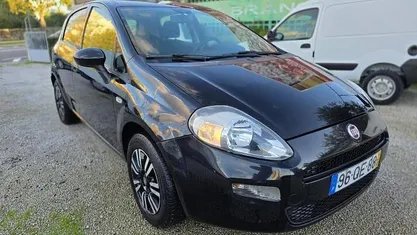 Preto Usado 2015 Fiat Punto Citadino | € 6.500 (Preço justo)