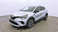 Usado 2022 Renault Captur Evolution SUV | € 21.500 (Bom preço)
