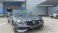 Cinzento Usado 2020 Mercedes E220 Avantgarde Coupé | € 49.900 (Preço elevado)