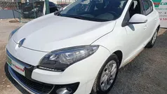 Usado 2013 Renault Mégane III Dynamique Citadino | € 7.650 (Bom preço)