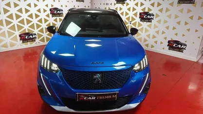 Usado 2020 Peugeot e-2008 GT SUV | € 17.499 (Preço justo)