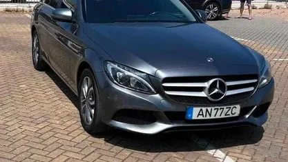 Usado 2018 Mercedes C200 | € 16.500 (Preço justo)
