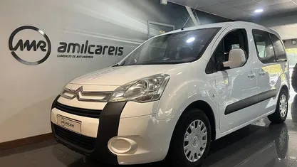 Usado Citroën Berlingo Attraction 75 HP (55 kW) 2009 Branco Monovolume
