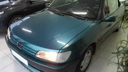 Usado Peugeot 306 103 HP (75 kW) 1996