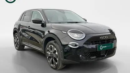 Usado 2024 Fiat 600 La Prima | € 26.500 (Preço justo)