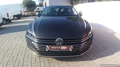 Cinza Usado 2019 VW Arteon Elegance Sedan | € 26.750 (Preço justo)