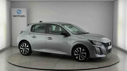 Usado 2024 Peugeot 208 Active Citadino | € 16.200 (Preço justo)