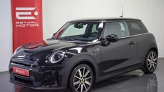 Preto Usado 2021 Mini Cooper Citadino | € 19.500 (Preço justo)