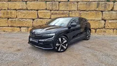 Preto Usado 2023 Renault Mégane Techno SUV | € 32.950 (Preço justo)