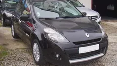 Preto Usado 2010 Renault Clio II Citadino | € 6.450 (Preço justo)