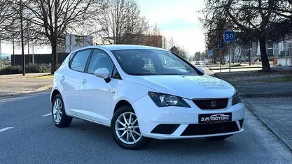 Branco Usado 2012 Seat Ibiza | € 8.000 (Preço justo)