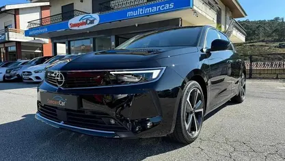 Usado 2023 Opel Astra Elegance Citadino | € 24.490 (Preço justo)
