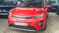 Vermelho Usado 2022 Kia Stonic SUV | € 16.500 (Preço justo)