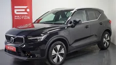 Preto Usado 2023 Volvo XC40 Core SUV | € 36.500 (Preço justo)