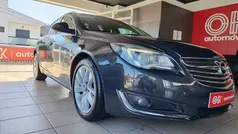 Cinzento Usado 2015 Opel Insignia Cosmo Carrinha | € 9.350 (Preço justo)