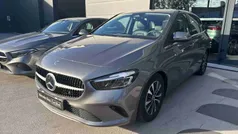 Cinzento Usado 2024 Mercedes B180 Monovolume | € 40.900 (Bom preço)