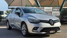 Cinzento Usado 2019 Renault Clio IV LIMITED | € 13.990 (Preço justo)
