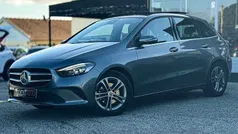 Cinza Usado 2019 Mercedes B200 Progressive Monovolume | € 27.900 (Bom preço)