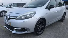 Cinzento Usado 2014 Renault Grand Scénic III Bose Edition Monovolume | € 11.000 (Preço justo)