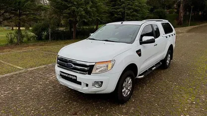 Branco Usado 2015 Ford Ranger XLT Pickup | € 21.900 (Preço justo)