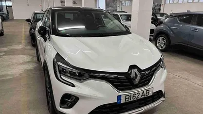 Usado 2024 Renault Captur Techno SUV | € 21.990 (Preço justo)